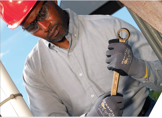 Why Nitrile Grip Work Gloves Are So Popular?