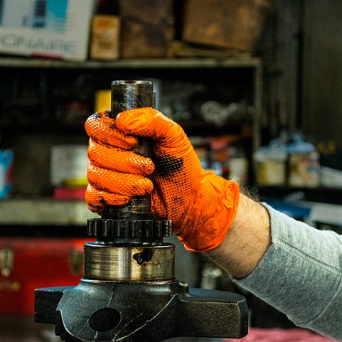 When It Comes to Safety: What’s the Best Nitrile Glove to Choose?